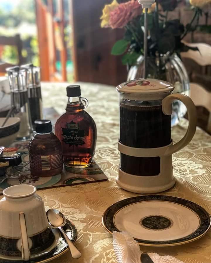 Pett Woodpeckers Cottage B&B المظهر الخارجي الصورة